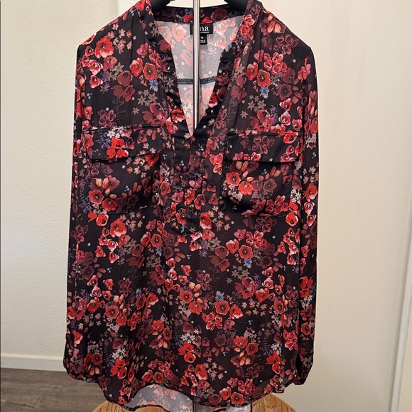a.n.a Sheer Black and Red Floral Women’s Blouse Sz xl - Picture 1 of 13